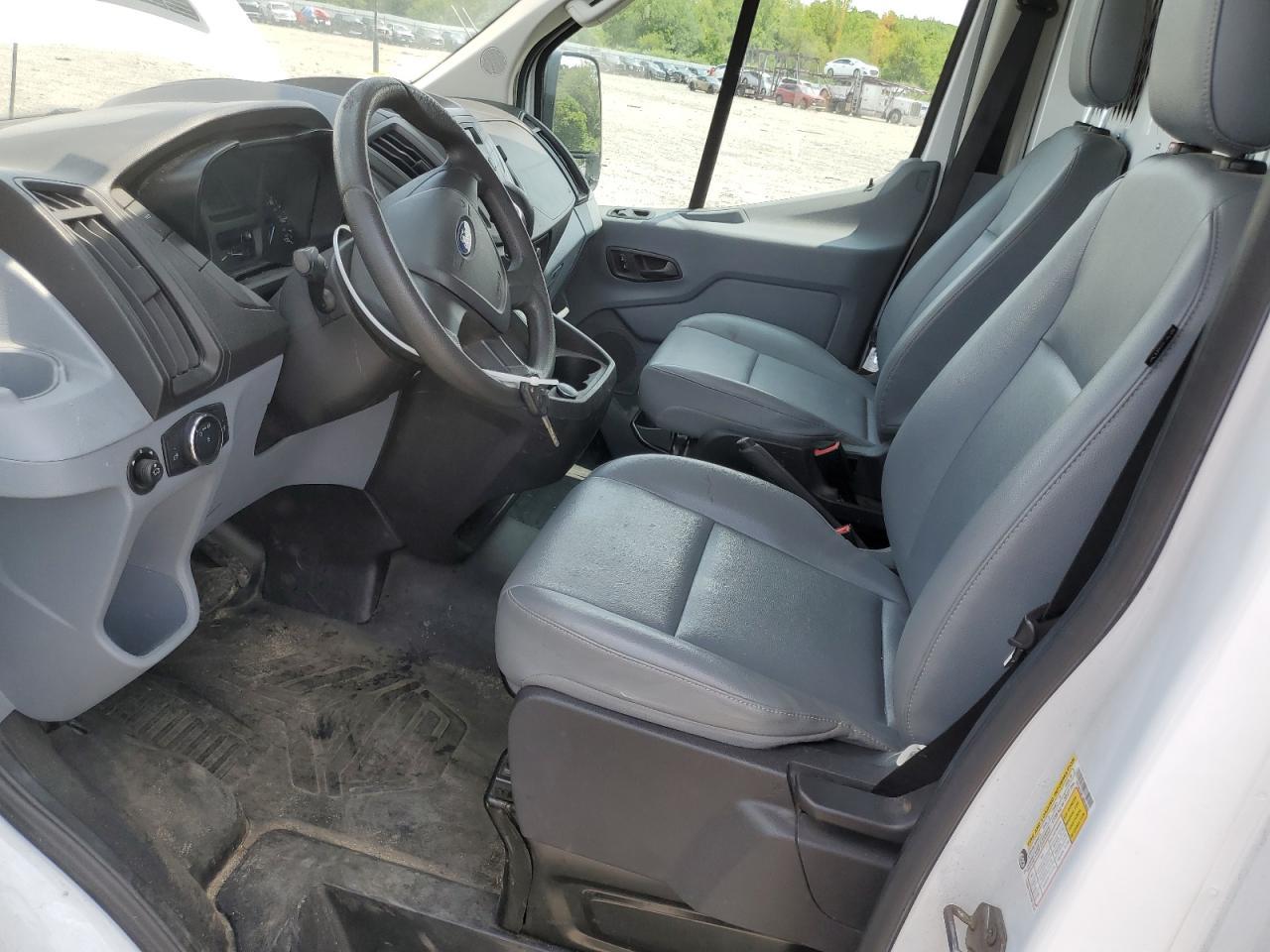 2018 Ford Transit T-250