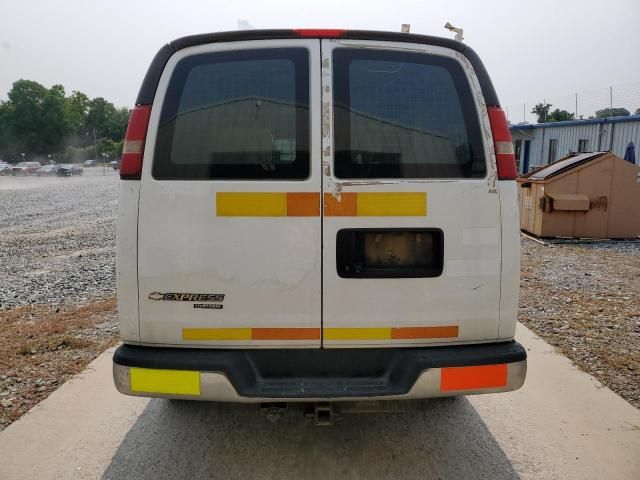 2014 Chevrolet Express G2500