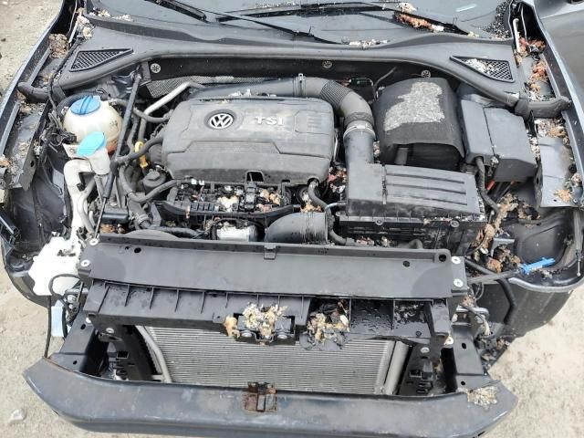 2015 Volkswagen Passat SEL