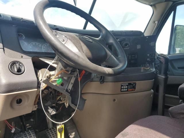 2015 Freightliner Cascadia 125
