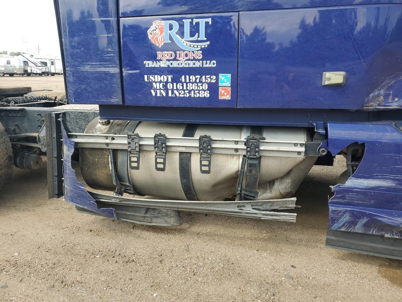 2020 Volv O VNL Semi Truck