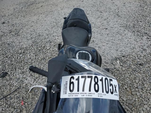 2025 Kawasaki EX650 R
