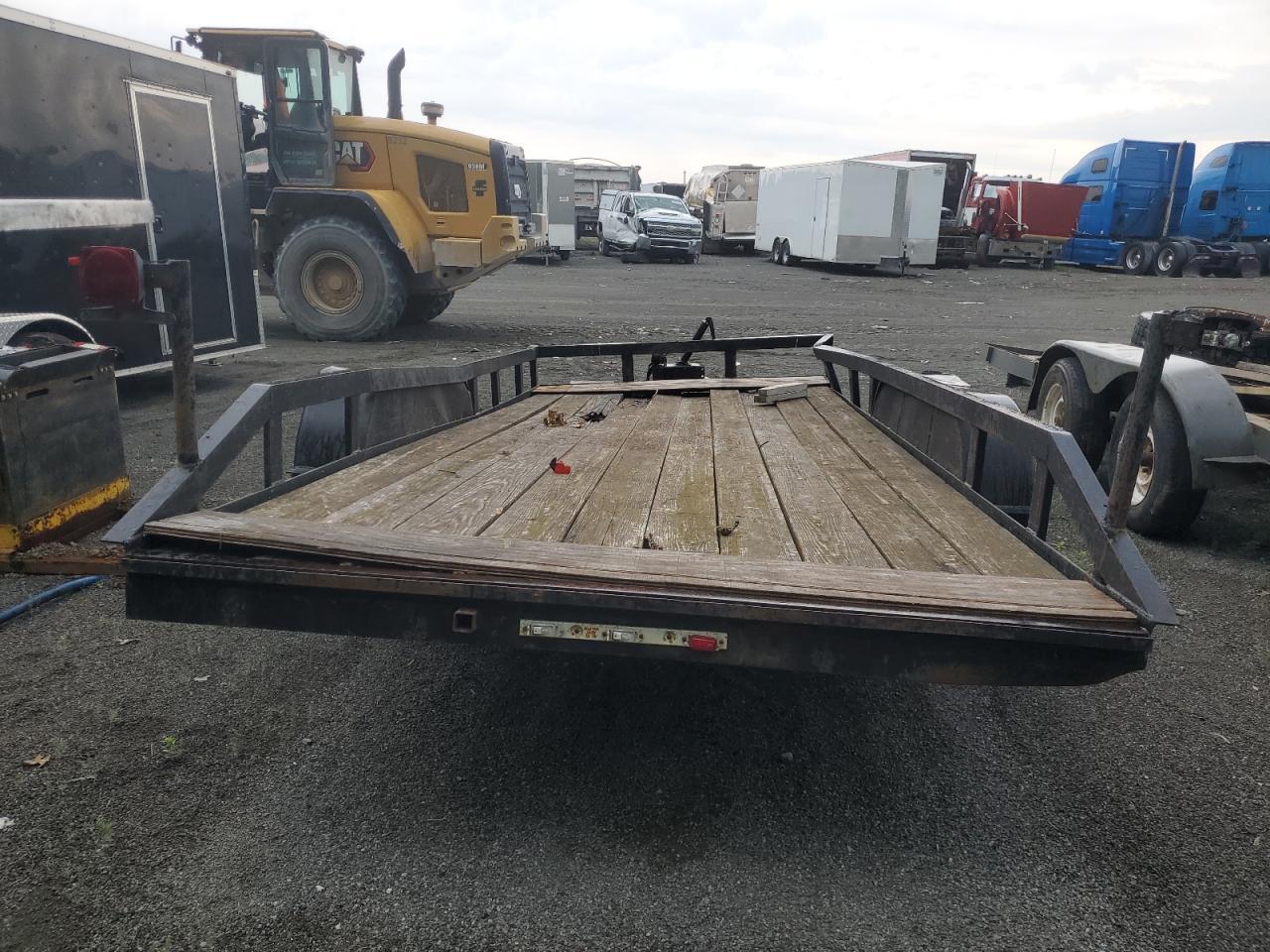 1985 Lincoln Utility Trailer
