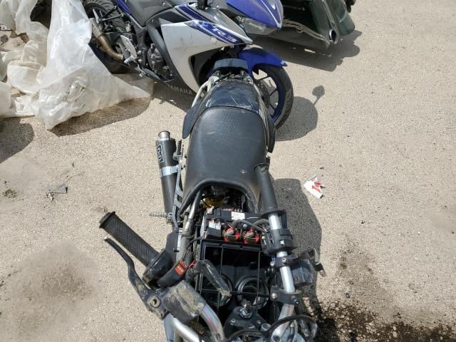 1995 Ducati M900