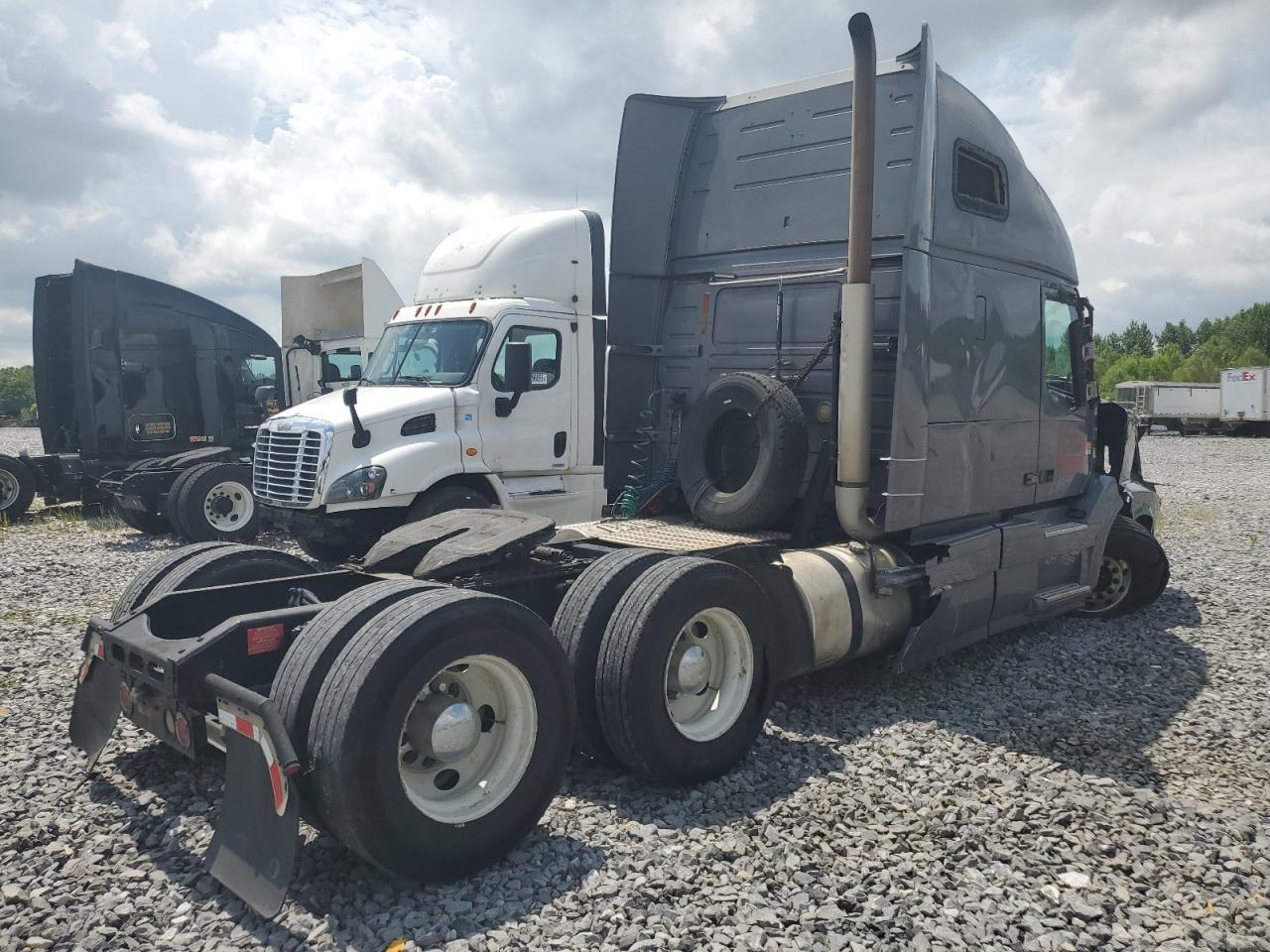 2012 Volvo VN VNL