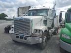 2016 Freightliner SD122 Semi Truck