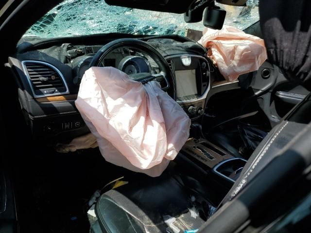 2012 Chrysler 300c Luxury