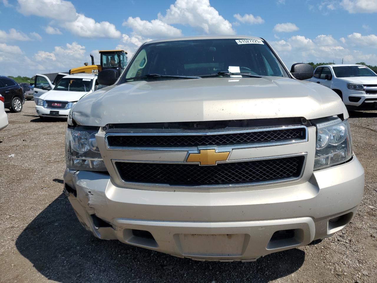 2011 Chevrolet Suburban C1500