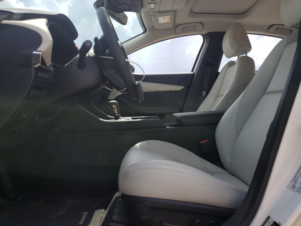2025 Mazda 3 Premium Plus