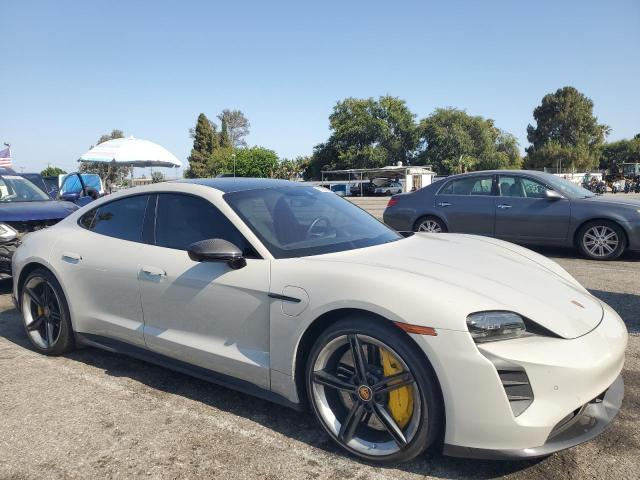 2021 Porsche Taycan Turbo
