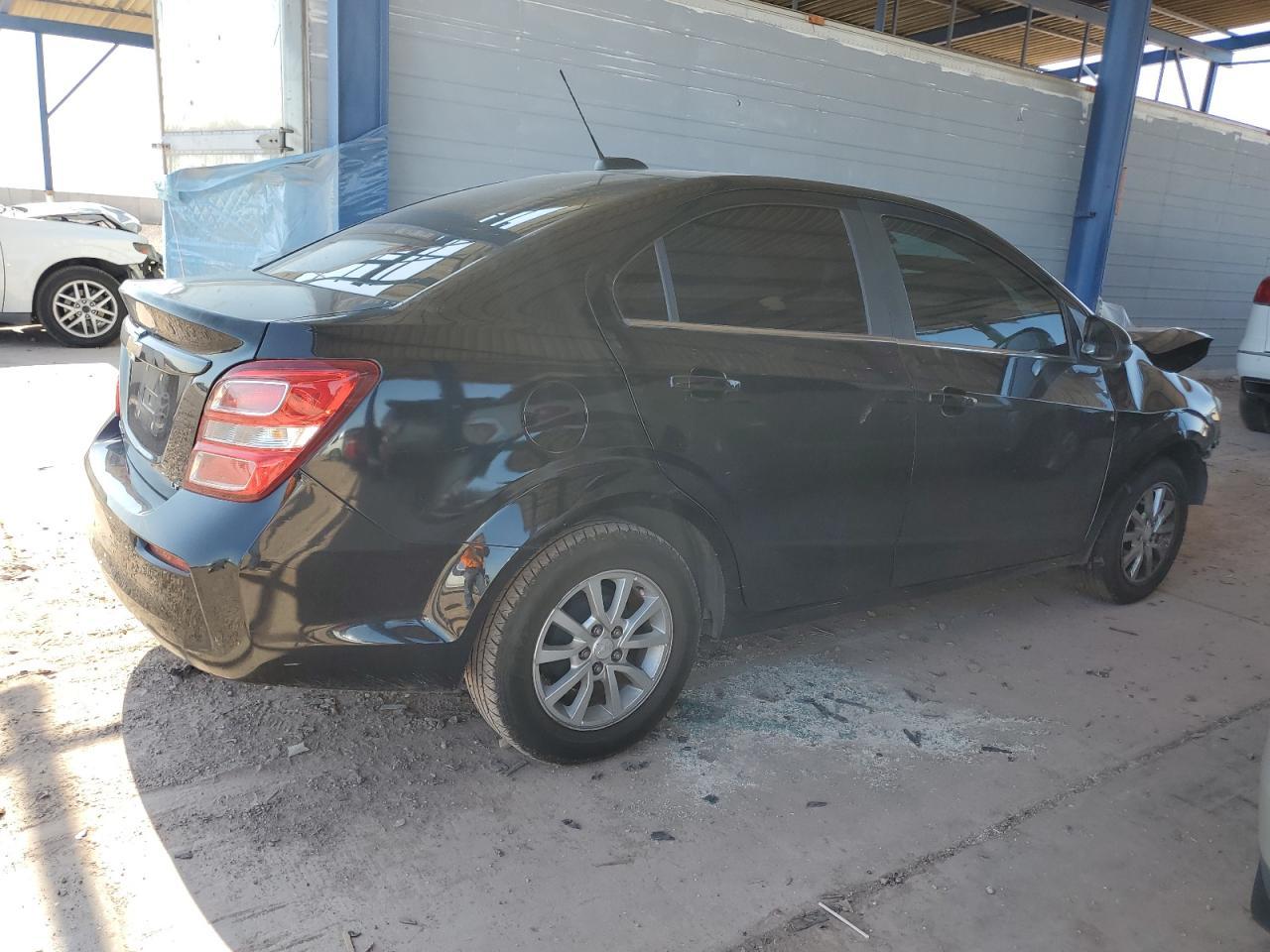 2017 Chevrolet Sonic LT