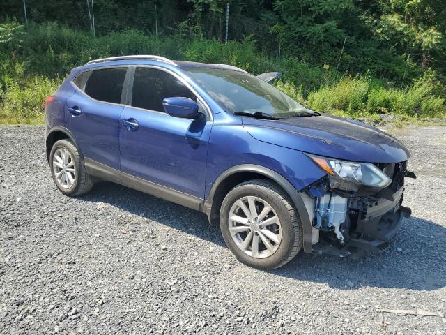 2018 Niss Rogue Sport sv