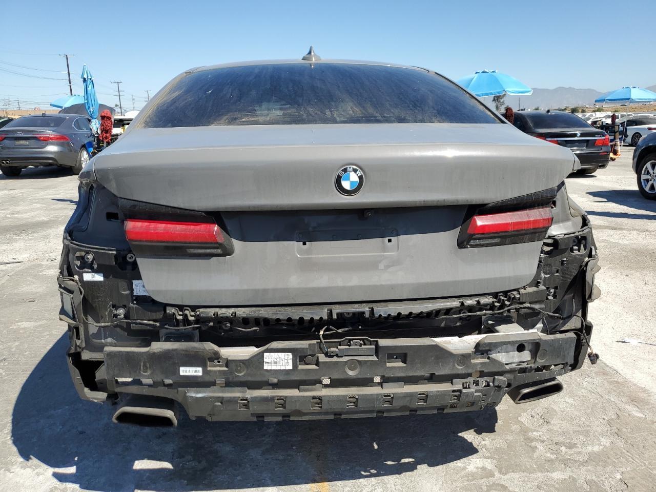 2022 BMW 530 i