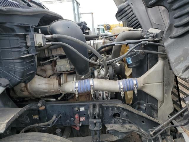 2013 Freightliner Cascadia 125