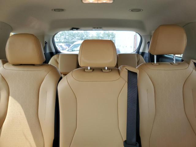 2022 KIA Carnival lx