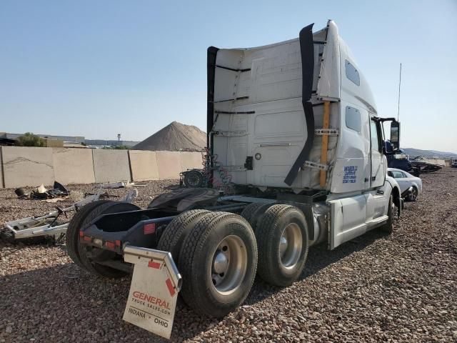 2023 Volvo VNL Semi Truck