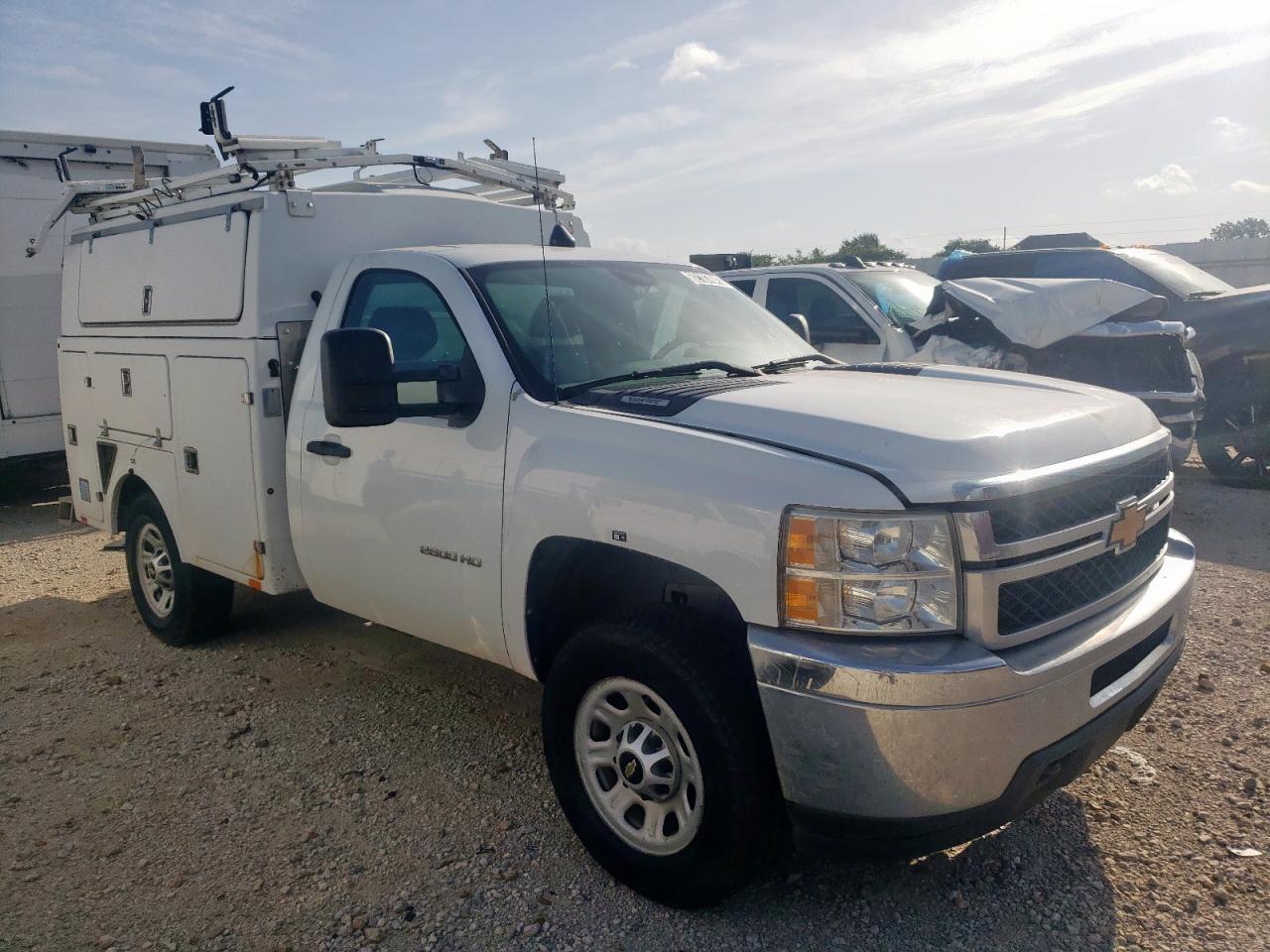 2013 Chevrolet Silverado C2500 Heavy Duty