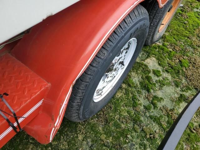 1990 Rinker Boat
