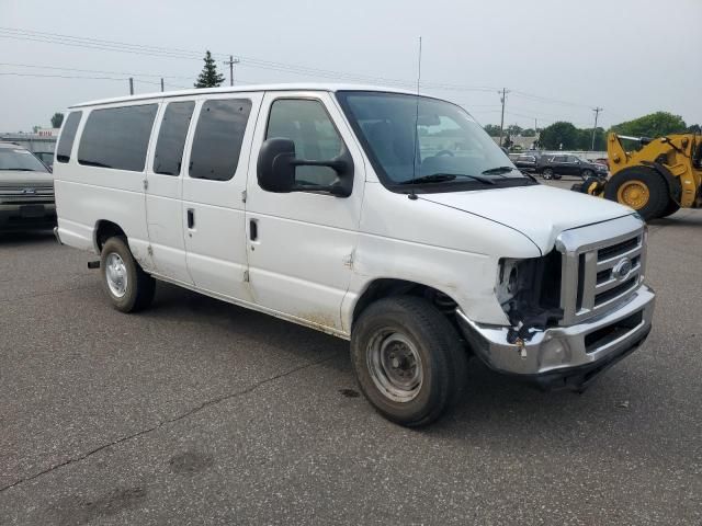 2009 Ford Econoline E350 Super Duty Wagon
