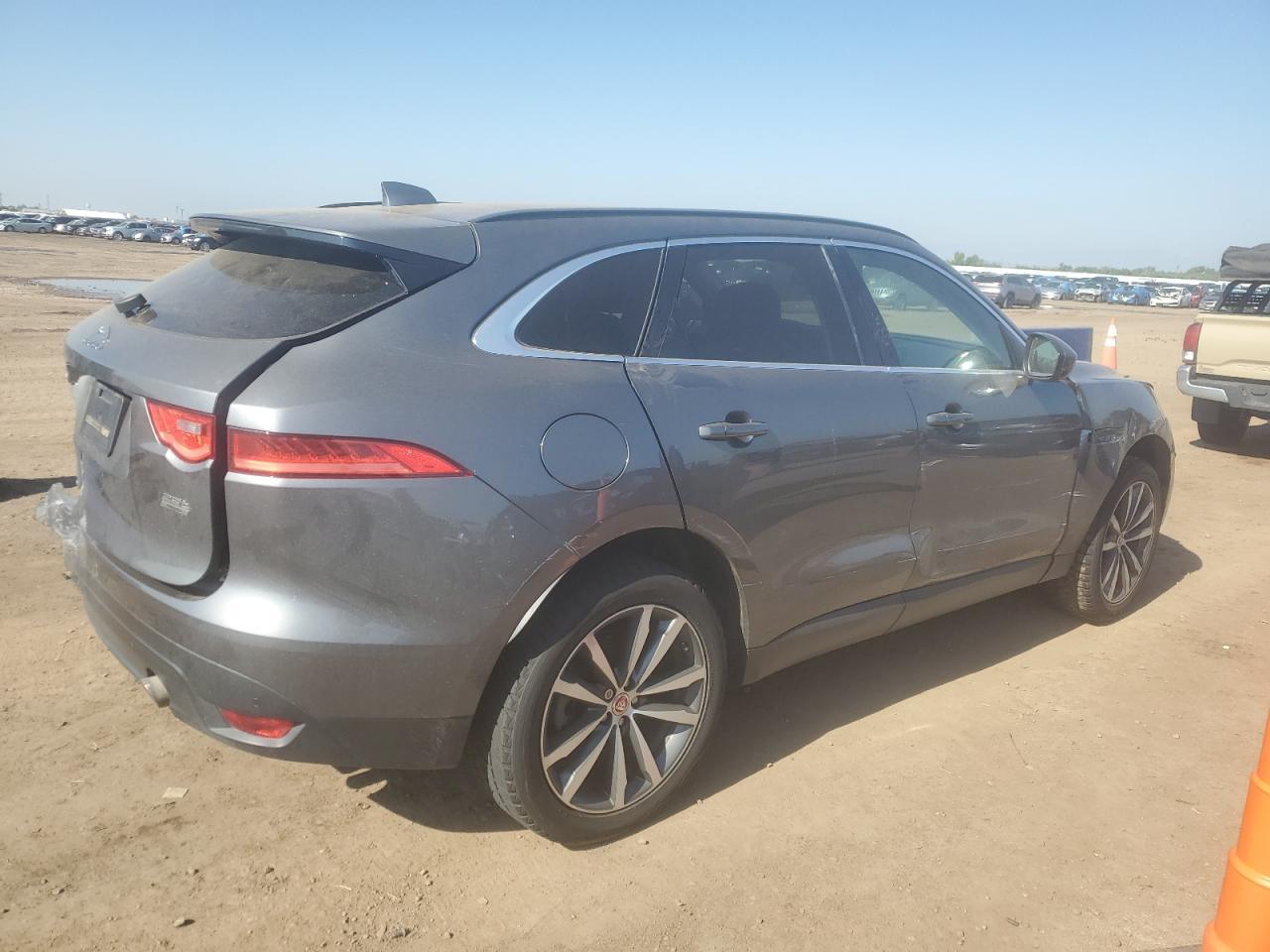 2018 Jaguar F-pace Prestige