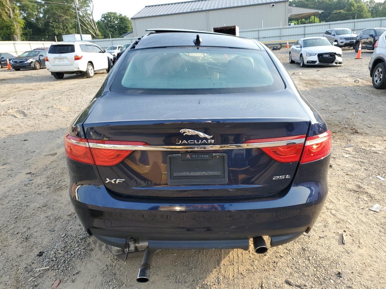 2018 Jaguar Xf Premium