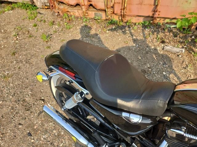 2005 Harley-Davidson XL1200 C