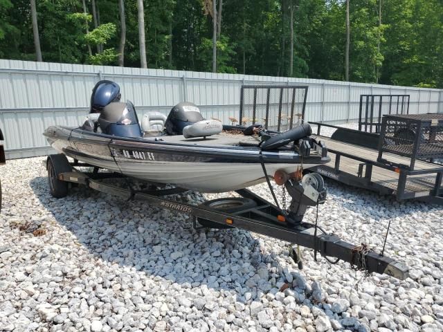 2007 Stratos Boat