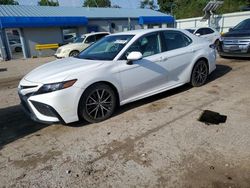 Vehiculos salvage en venta de Copart Wichita, KS: 2021 Toyota Camry SE