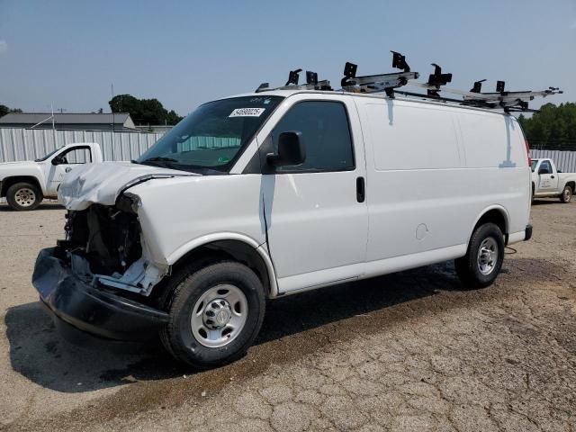 2021 Chevrolet Express G2500
