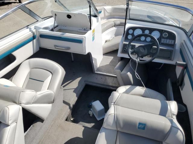 1993 Four Winds Boat