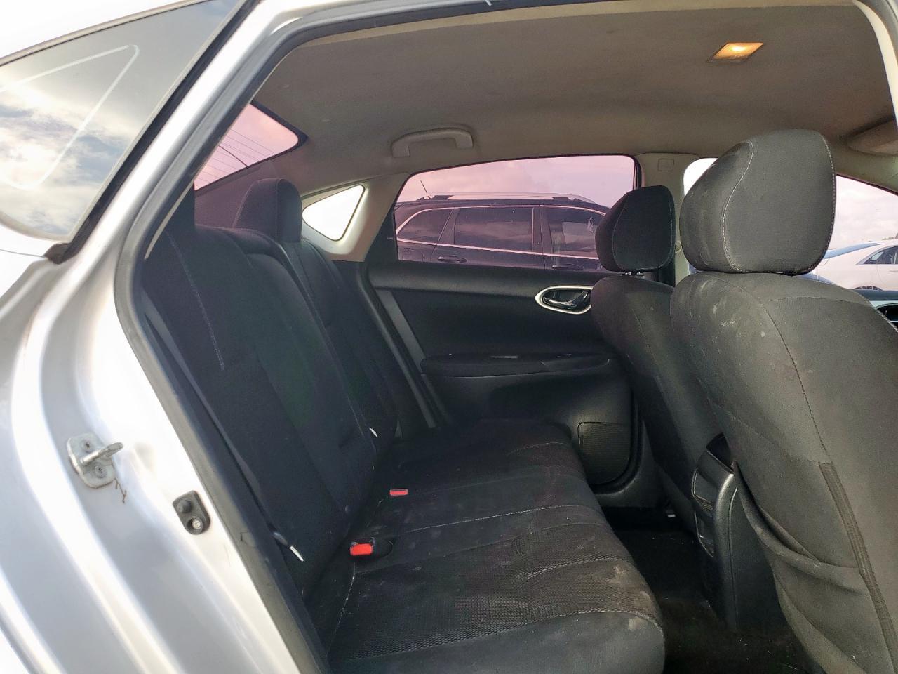 2015 Niss Sentra