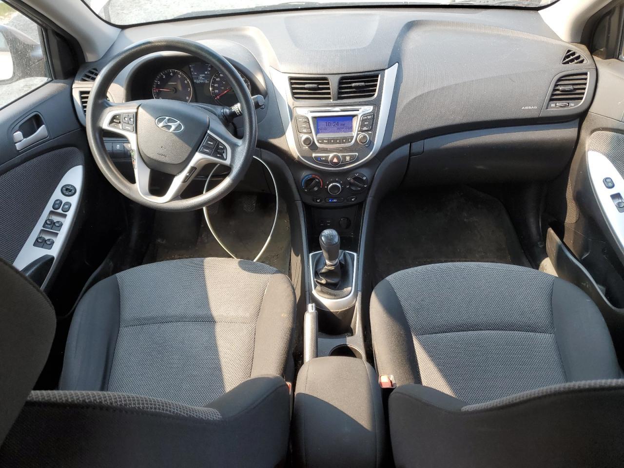 2014 Hyundai Accent gs