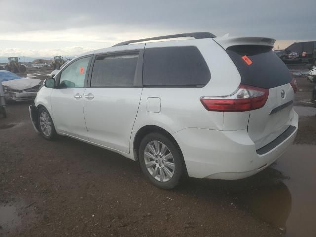 2015 Toyota Sienna XLE