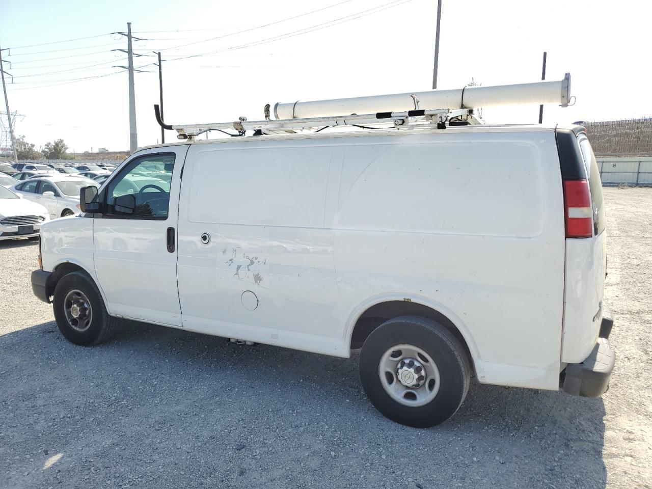 2013 Chev Express G2500