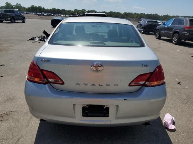 2005 Toyota Avalon xl