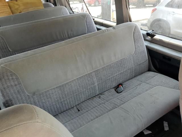 1999 Ford Econoline E350 Super Duty Wagon