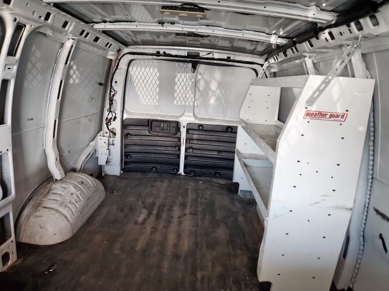 2023 Chev Express Cargo 2500 1