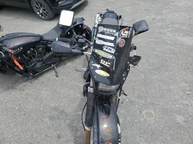 2019 Suzuki DR650 SE