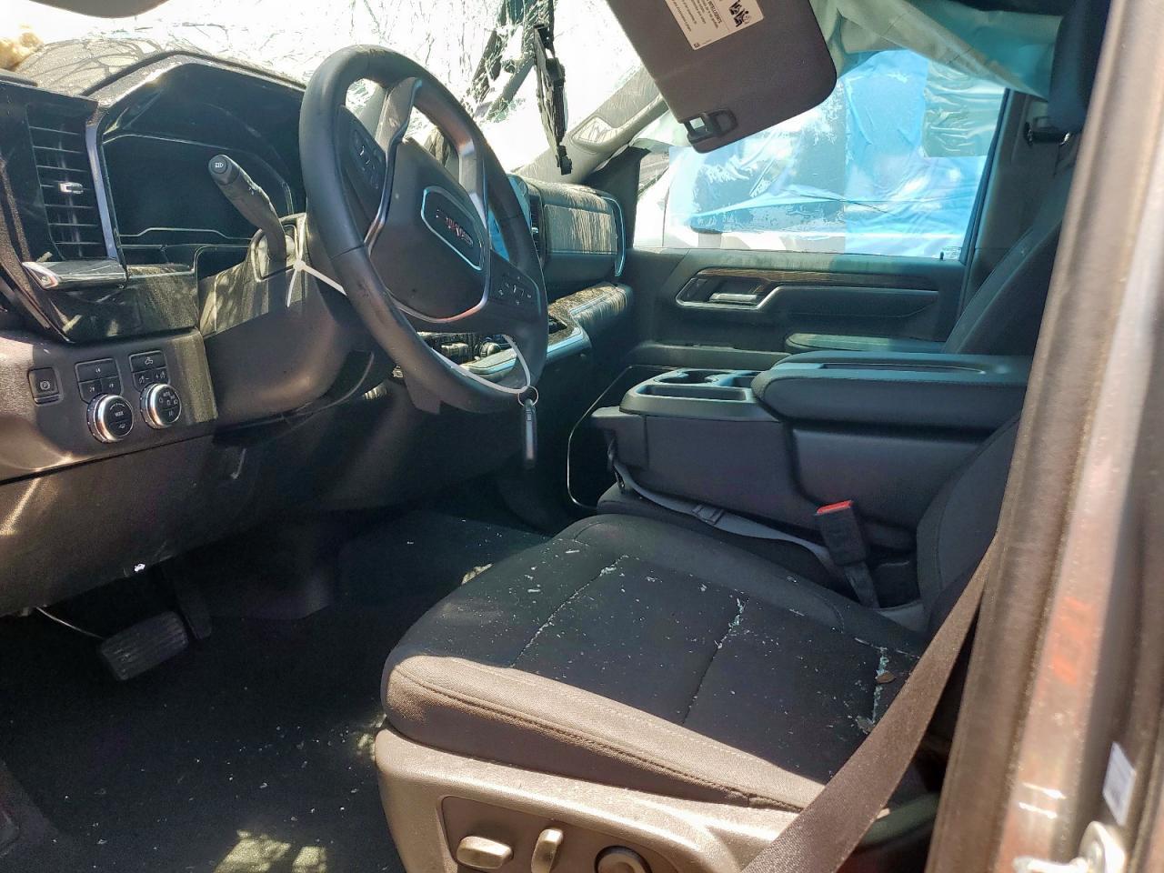 2025 GMC Sierra K2500 sle