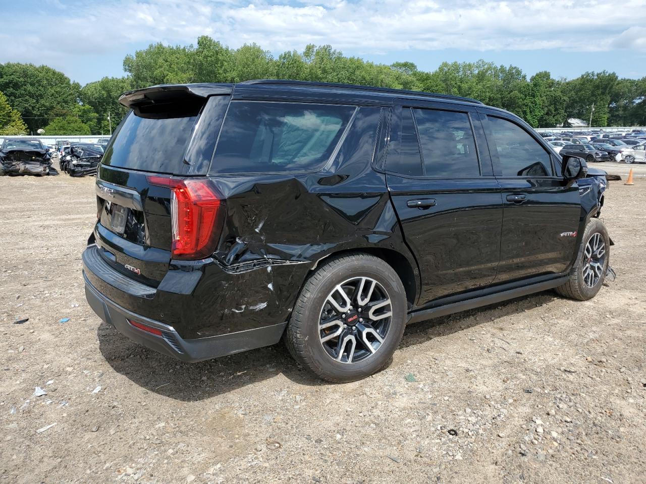 2021 GMC Yukon AT4