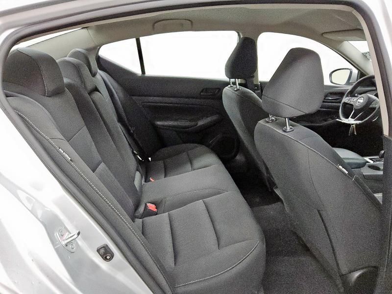 2023 Nissan Altima S