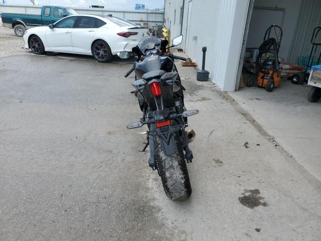 2024 Yamaha YZFR7