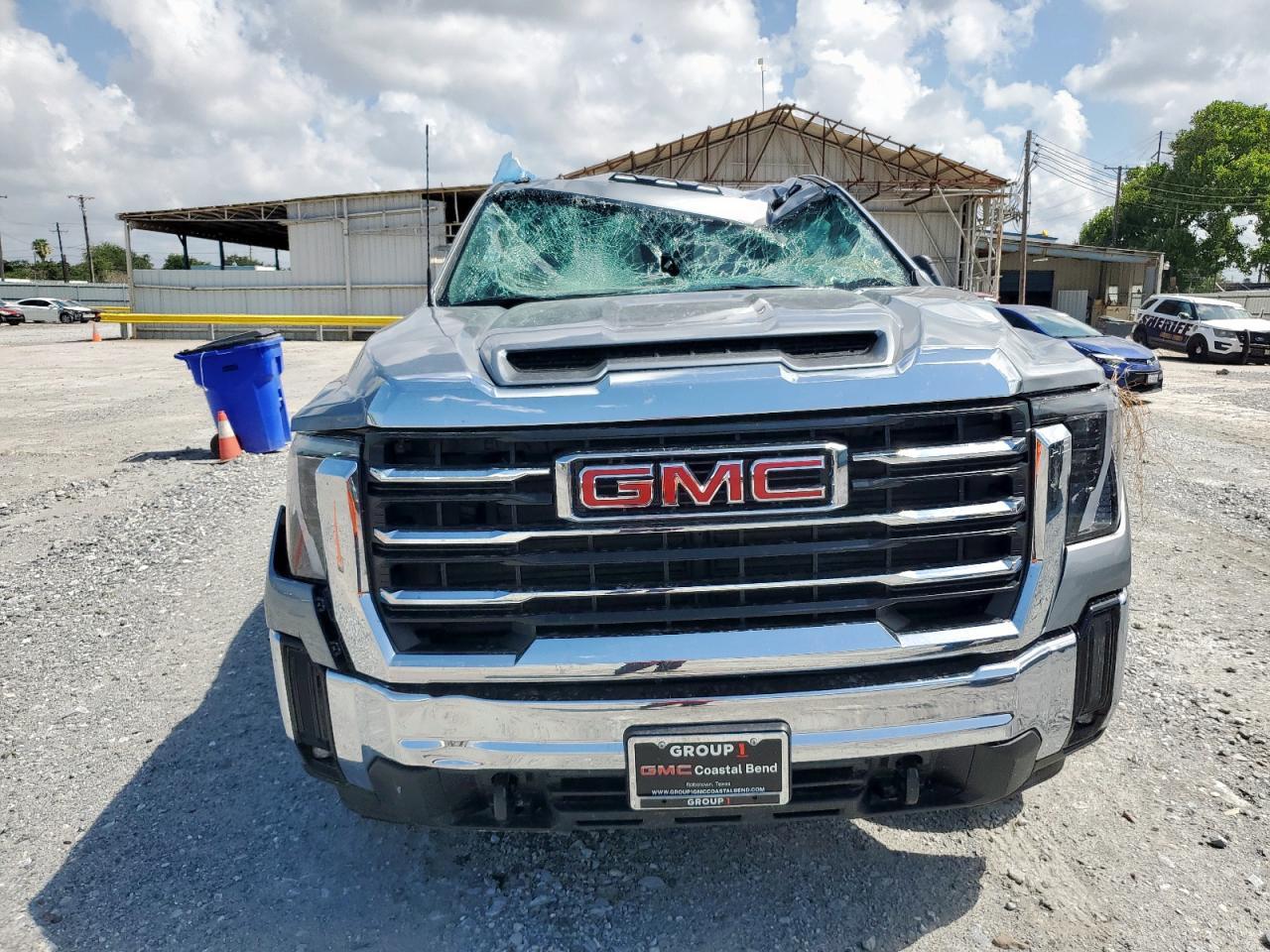 2025 GMC Sierra K2500 sle
