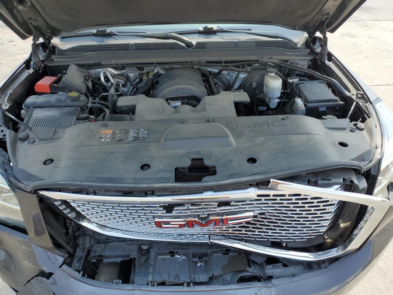 2016 GMC Yukon Denali