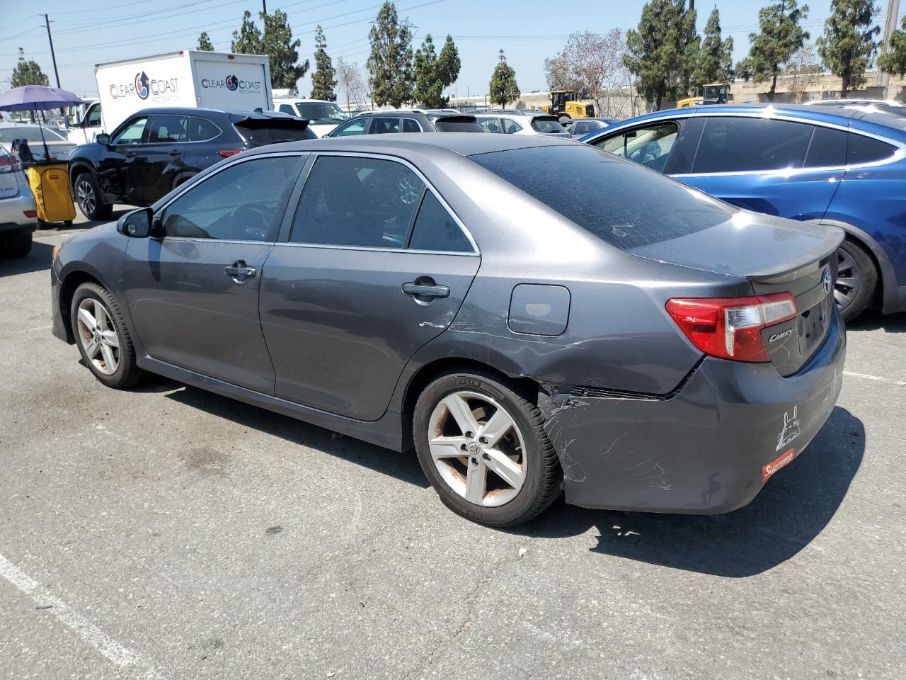 2014 Toyota Camry l