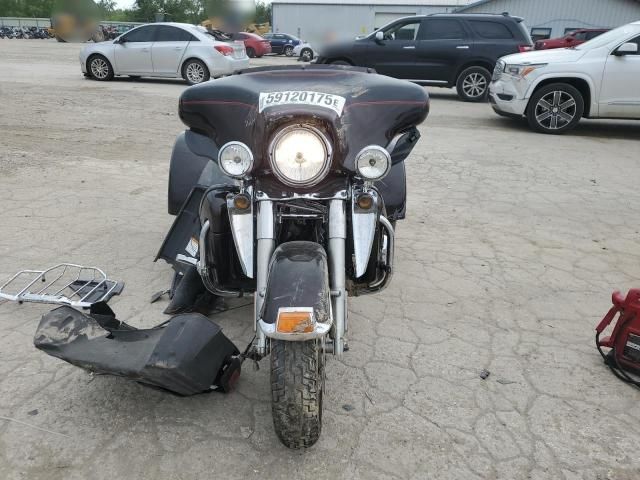 2011 Harley-Davidson Flhtcutg