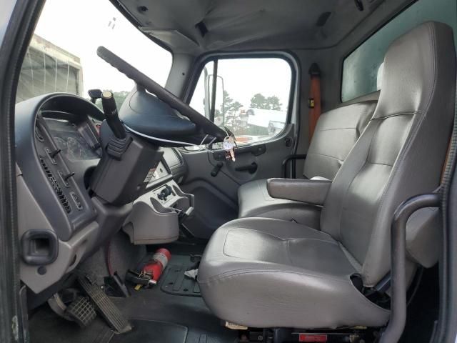 2013 Freightliner M2 106 Medium Duty