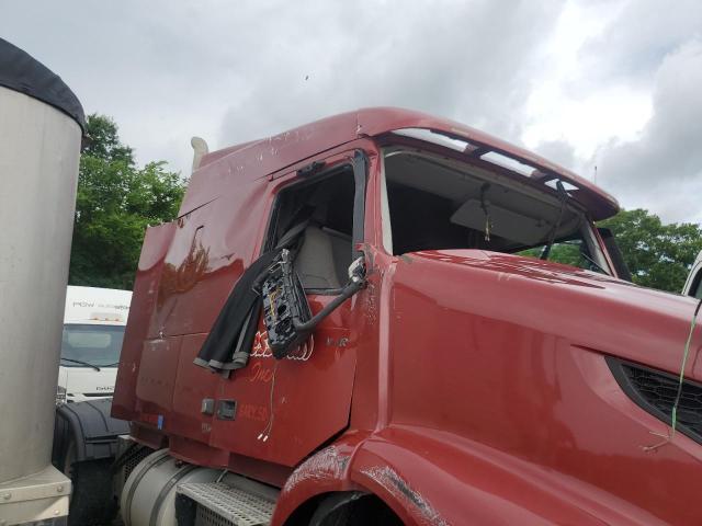 2020 Volvo VNR