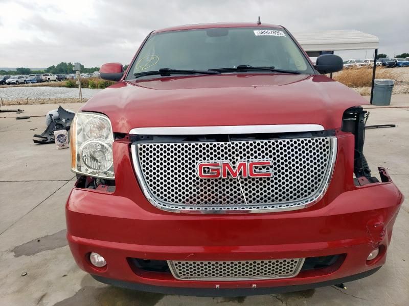 2012 GMC Yukon Denali