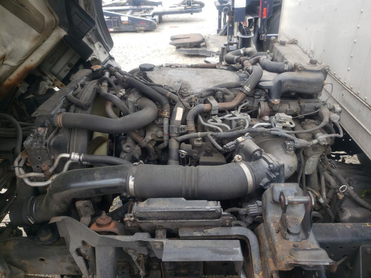 2015 Isuzu NPR HD